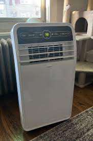 CHAMAN ELECTRONICS SKYIWOOD PORTABLE AC  DC INVERTER HEAT AND COOL 1 TONE