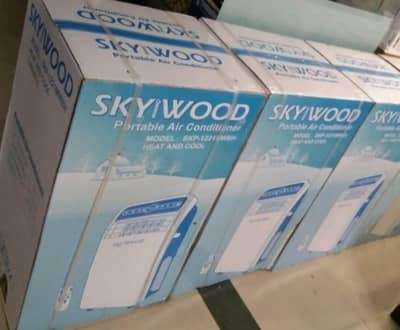 CHAMAN ELECTRONICS SKYIWOOD PORTABLE AC  DC INVERTER HEAT AND COOL 1 TONE