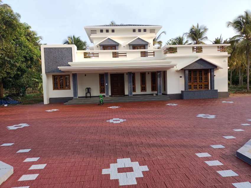 Excellent Interlock Tile Works in Kunnamkulam Kodungallur Mala Kodakara