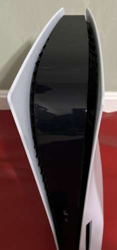 Brand new sony 5 playstion