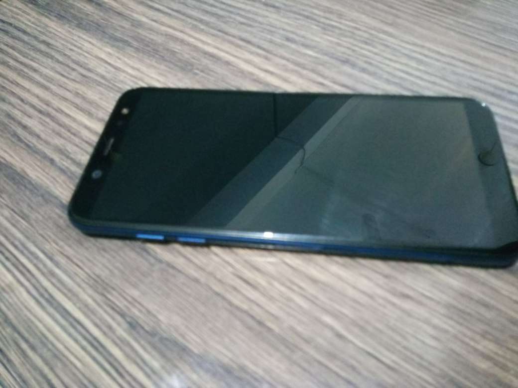 Stylish sleek New samsung glaxy a6