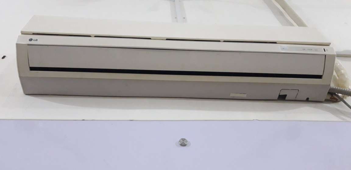 LG 1.5 ton AC for Sale in Khanewal