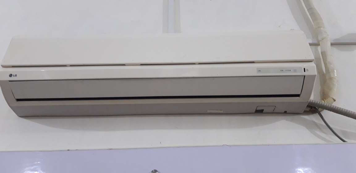 LG 1.5 ton AC for Sale in Khanewal