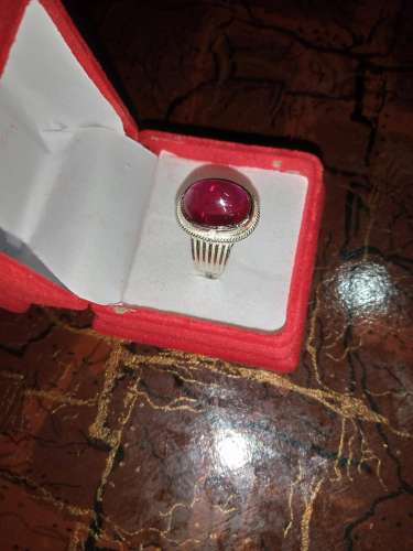 Irani Anari Yaqoot (Whatsapp for price)